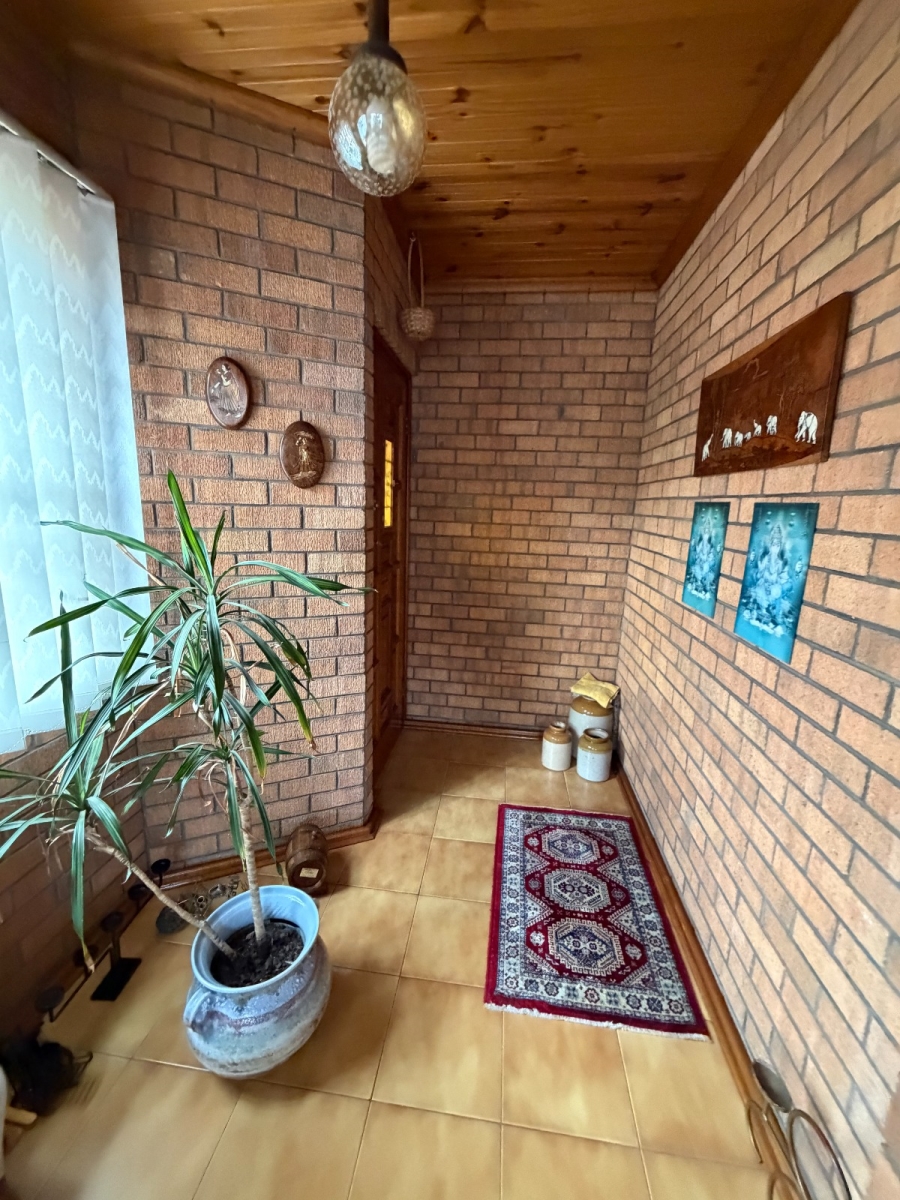3 Bedroom Property for Sale in Braelyn Eastern Cape